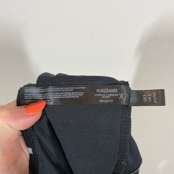 Free People Movement High-Rise 7/8 You're A Peach Leggings Blk-Still Full Price - Picture 9 of 9